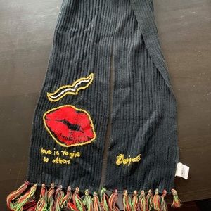 Long skinny Desigual scarf
